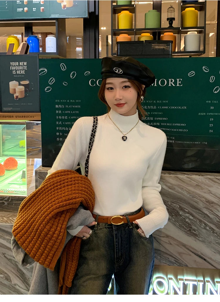 Winter Women’s Turtleneck Sweater, Retro Red Velvet-Lined, Thick Knit Thermal Bottoming Shirt