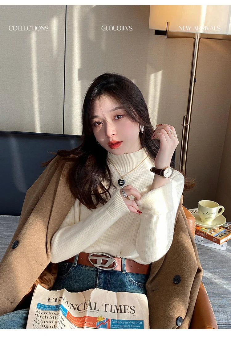 Winter Women’s Turtleneck Sweater, Retro Red Velvet-Lined, Thick Knit Thermal Bottoming Shirt